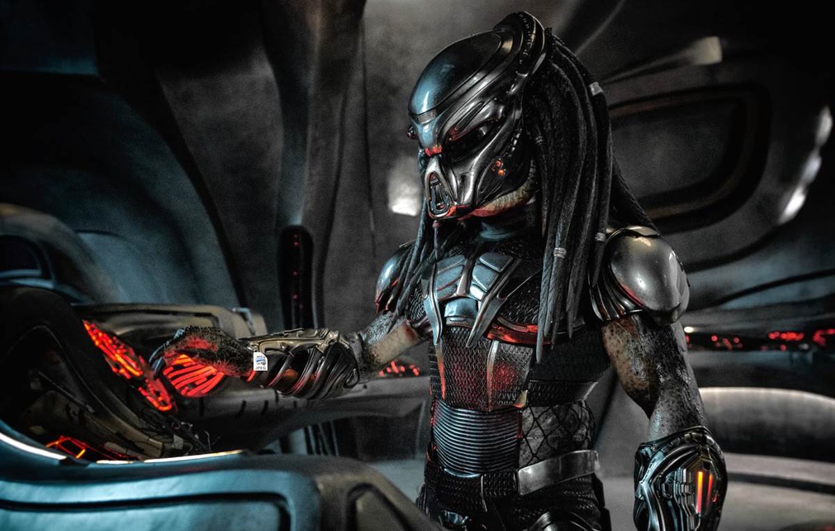 Director Dan Trachtenberg Helms New 'Predator: Badlands' Movie Set in the Future, Following Emmy-Nominated 'Prey' Success